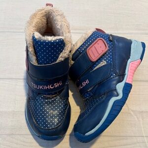 Tsukihoshi Kids Navy and Pink Boots